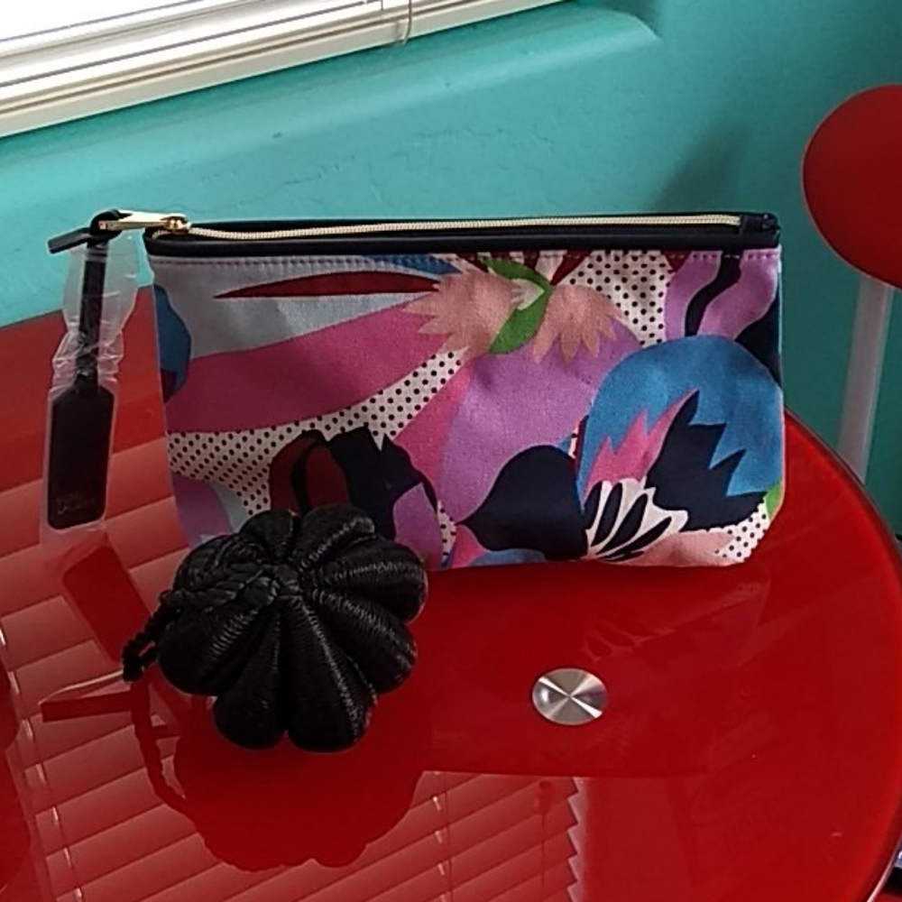 Estee Lauder Cosmetic Bag